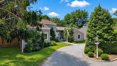7 Tuthill Lane, Southampton, NY, 11960 | Card Image