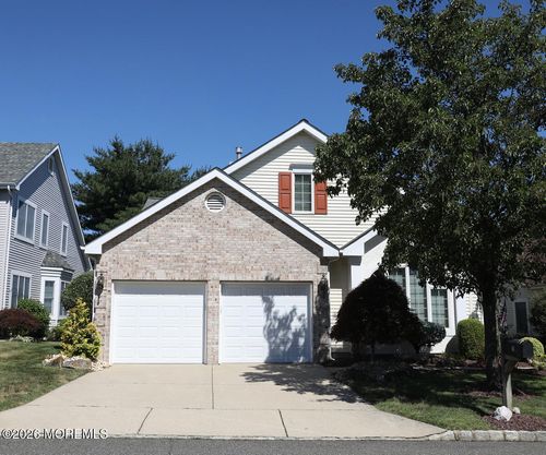 7 Sherwood Dr, Monroe, NJ, 08831-1975 | Card Image