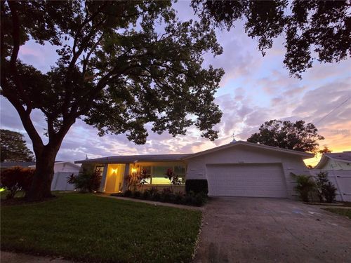 1028 Chinaberry Rd, CLEARWATER, FL, 33764-4902 | Card Image