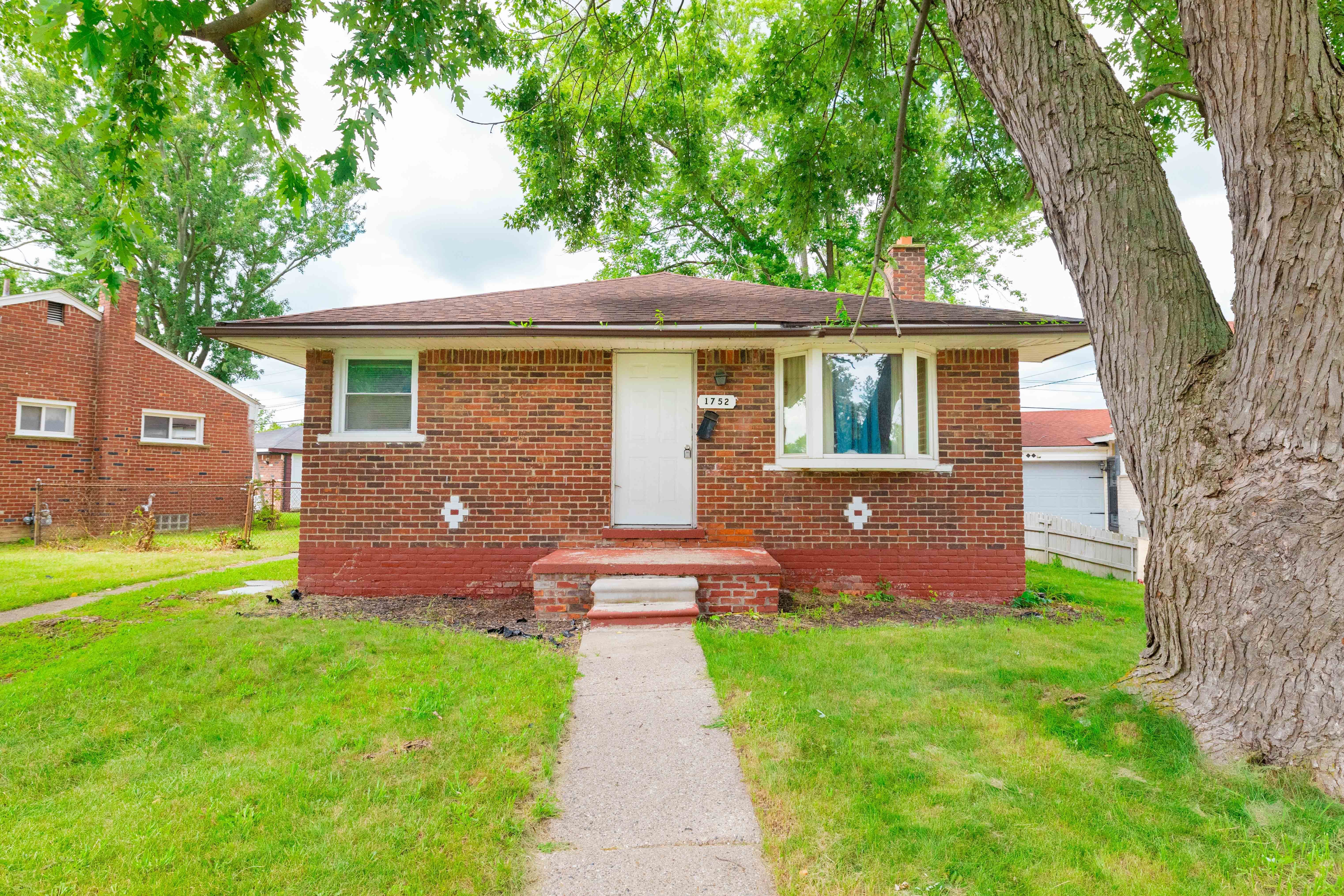Lexington Pkwy, Inkster, MI 48141