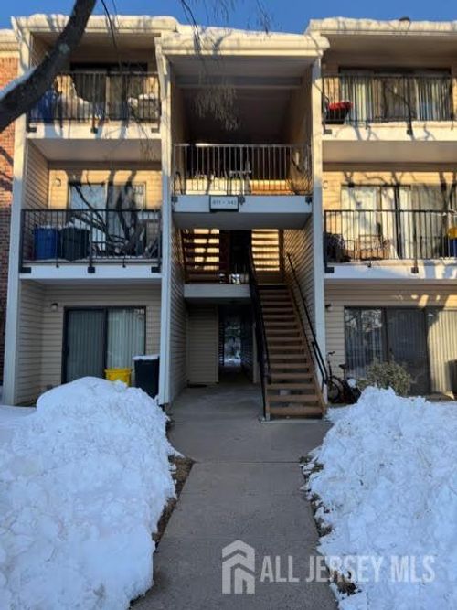 436 Danbury Ln, East Brunswick, NJ, 08816-5117 | Card Image