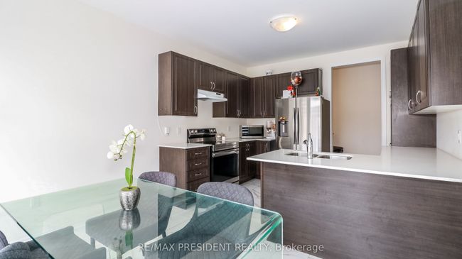 2214 Lozenby St, House other with 3 bedrooms, 3 bathrooms and 2 parking in Innisfil ON | Image 11