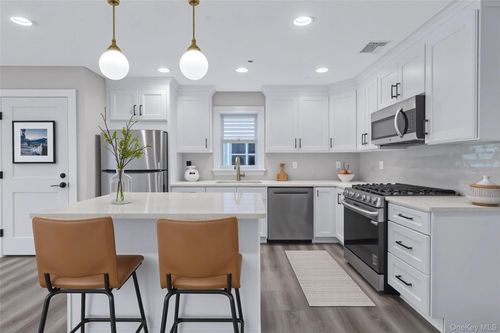 ste-1-110 School St, Glen Cove, NY, 11542-2569 | Card Image