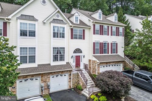 425-188 Fringetree Dr, WEST CHESTER, PA, 19380-7338 | Card Image
