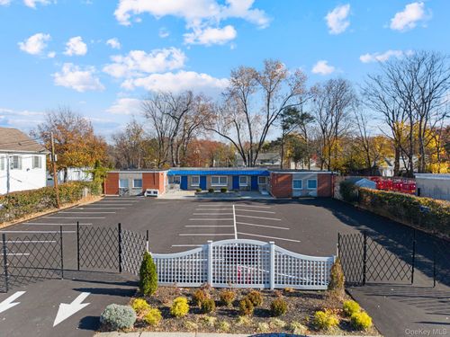 86 Maple Ave, New City, NY, 10956-5019 | Card Image