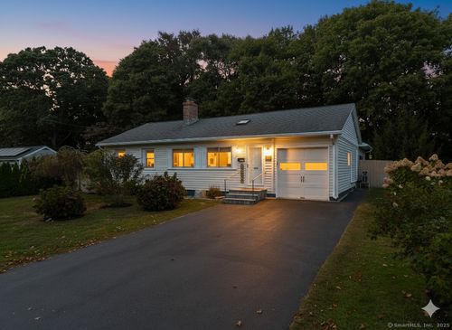 21 Farview Ave, Old Saybrook, CT, 06475-2206 | Card Image