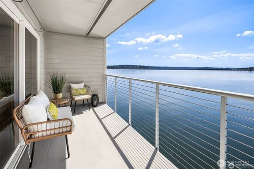 13-414 Lakeside Ave S, Seattle, WA, 98144-2661 | Card Image