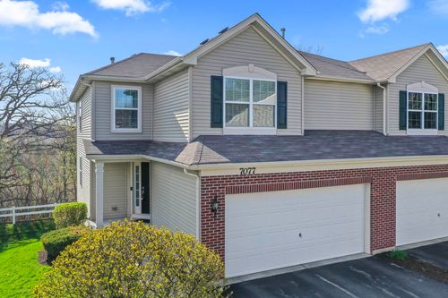 7077 Hidden Green Cir, Fox Lake, IL, 60020-1030 | Card Image