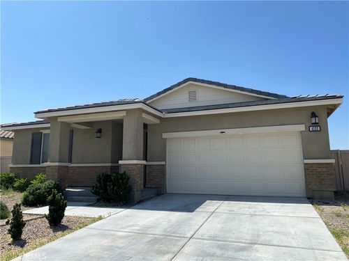 4232 W Ivesbrook St, Lancaster, CA, 93536-7633 | Card Image