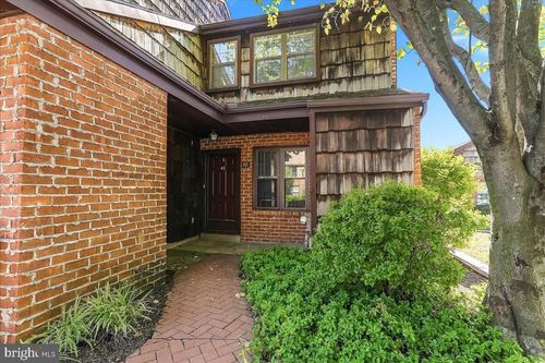 40 Witherspoon Ct, WAYNE, PA, 19087 | Card Image