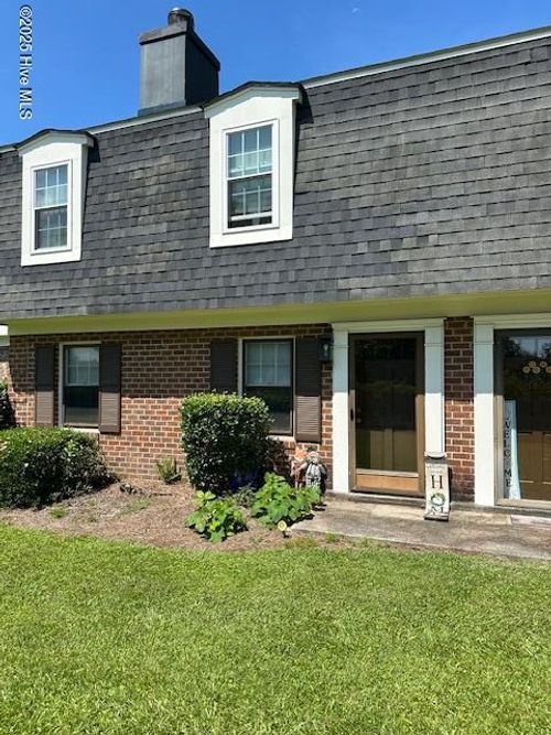 7 Scott St, Greenville, NC, 27858-6101 | Card Image