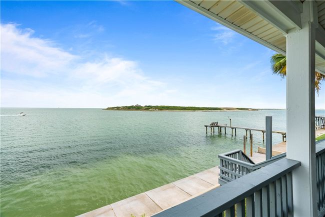 110 Bayshore Dr, House other with 2 bedrooms, 2 bathrooms and 3 parking in Ingleside TX | Image 27