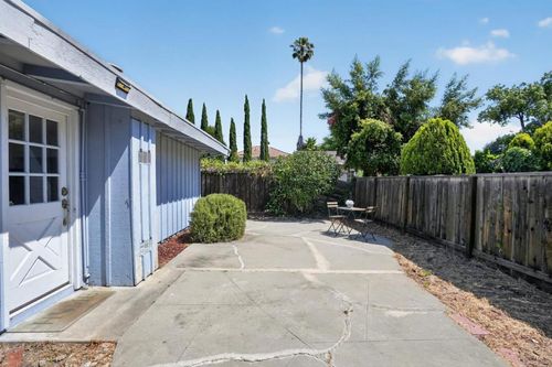 10391 Johnson Ave, Cupertino, CA, 95014-3870 | Card Image