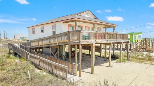 114 Coral Ct, Surfside Beach, TX, 77541-6915 | Card Image