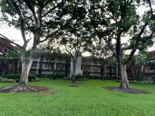 apt-208l-200 Sw 132nd Way, Pembroke Pines, FL, 33027-1675 | Card Image