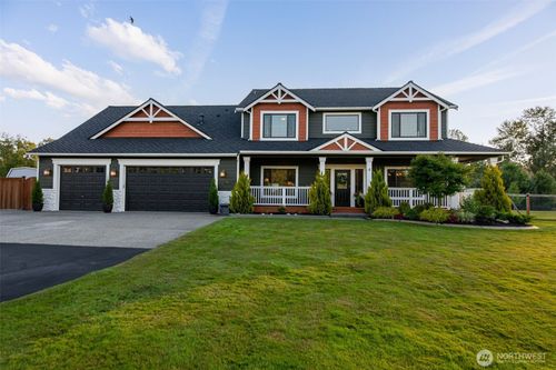 111 176th St Ne, Arlington, WA, 98223-8039 | Card Image
