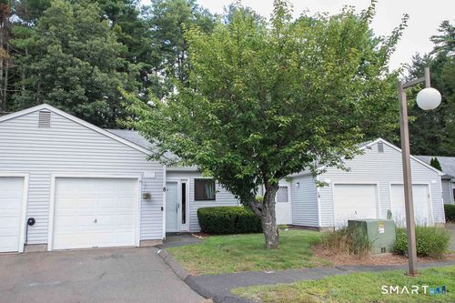 8-8 Knoll Ln, Weatogue, CT, 06089-9681 | Card Image