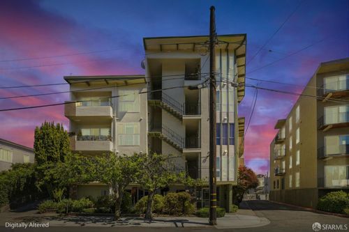 305-427 Lagunitas Avenue, Oakland, CA, 94610 | Card Image