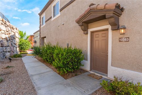 10563 Gold Shadow Ave, Las Vegas, NV, 89129-3317 | Card Image
