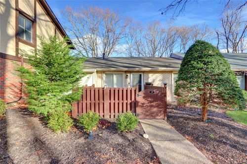 46 Birchwood Drive, Brookhaven, NY, 11776 | Card Image