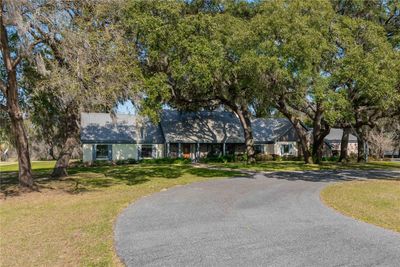 6853 Ne 90th Street Road, Home with 5 bedrooms, 3 bathrooms and null parking in Anthony FL | Image 3