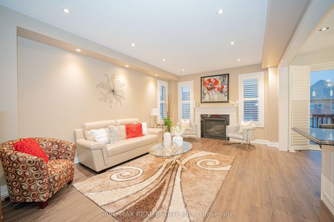 16 Casserley Cres, House other with 5 bedrooms, 5 bathrooms and 4 parking in Tottenham ON | Image 7