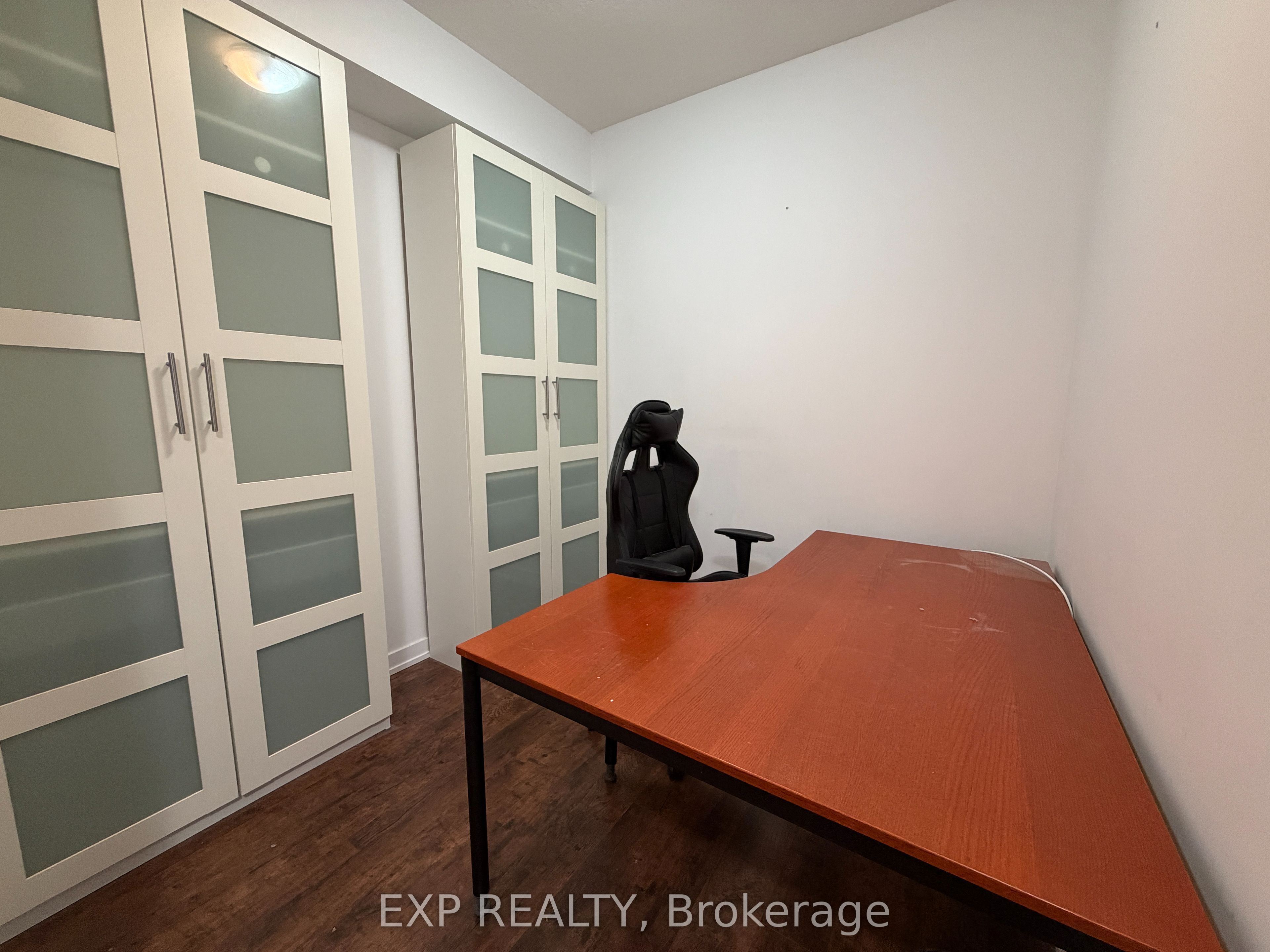 Residential Lease in Hamilton 4