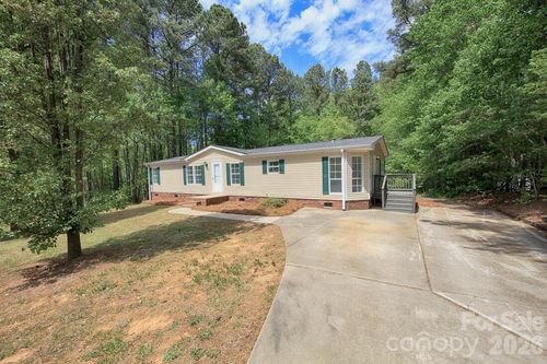 223 Ridge Creek Dr, Troutman, NC, 28166-7717 | Card Image