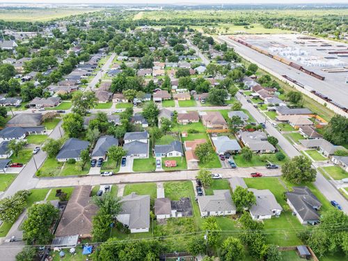2510 8th St, Galena Park, TX, 77547-2614 | Card Image