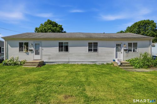 8 Midway Oval, Groton, CT, 06340-4831 | Card Image