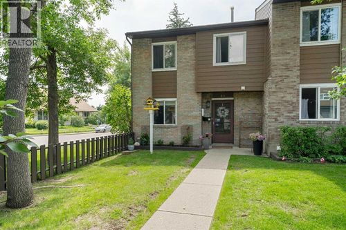 210 86 Ave Se, Calgary, AB, T2H1N6 | Card Image