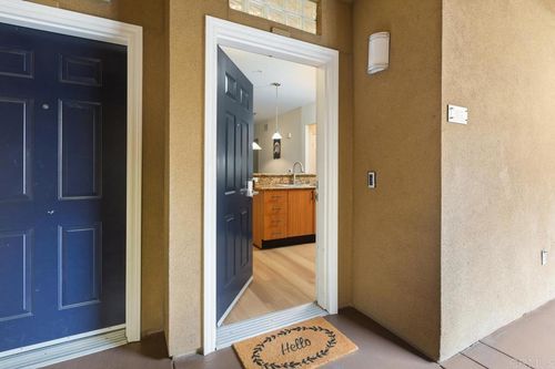 unit-3514-1465 C St, San Diego, CA, 92101-5741 | Card Image