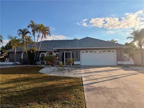 402 Se 8th St, Cape Coral, FL, 33990-1548 | Card Image
