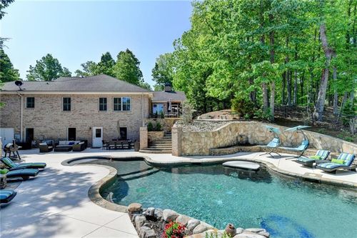 6640 Shady Grove Rd, cumming, GA, 30041-8161 | Card Image