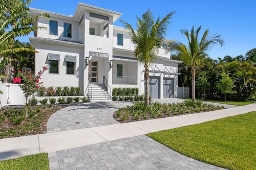 423 S Royal Poinciana Dr, TAMPA, FL, 33609-3635 | Card Image