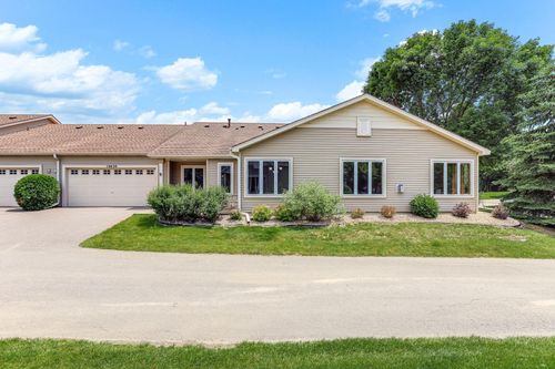 10630 57th Pl N, Plymouth, MN, 55442-1665 | Card Image