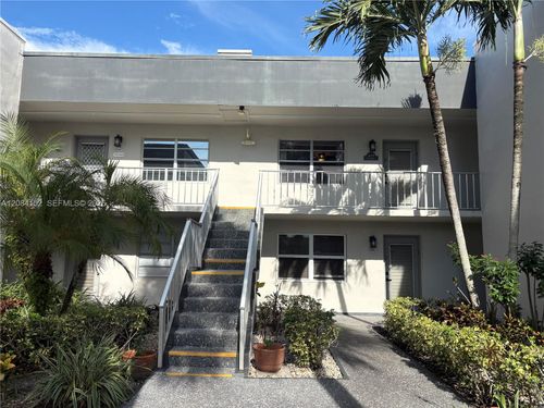 368-368 Burgundy H, Delray Beach, FL, 33484 | Card Image