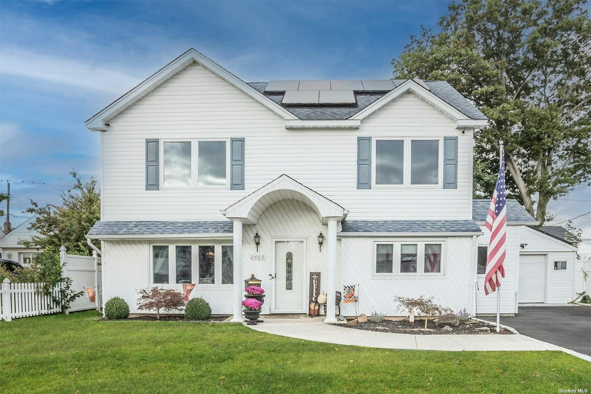 2nd St, East Meadow, NY 11554