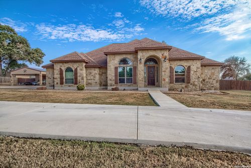 125 Bucks Ln, La Vernia, TX, 78121-5722 | Card Image
