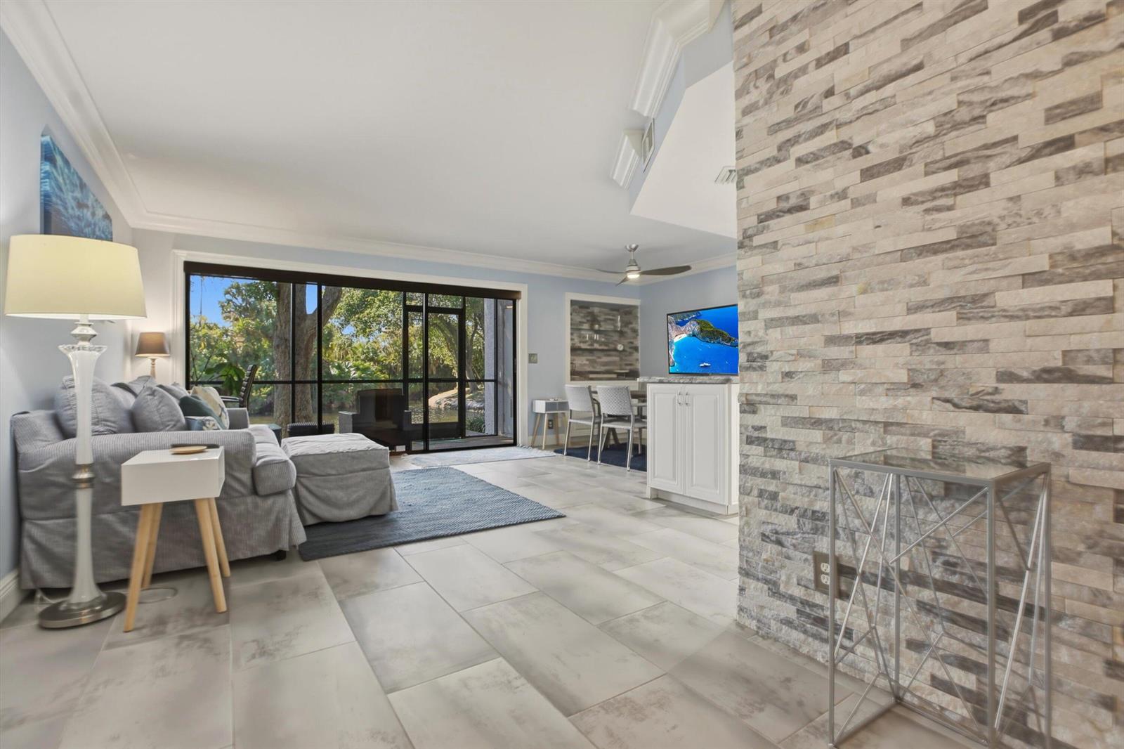 Residential in Jupiter 4
