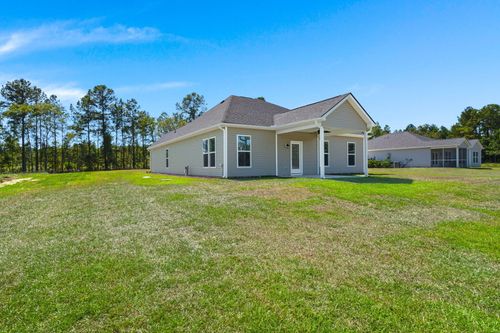 1601 Old River Rd, Elloree, SC, 29047-8435 | Card Image