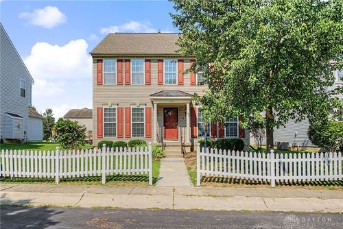 2651 Royal Gtwy, Beavercreek, OH, 45431-5781 | Card Image