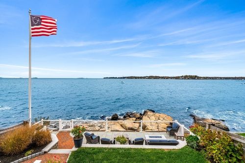 112 Bay View Ave, Salem, MA, 01970-5746 | Card Image