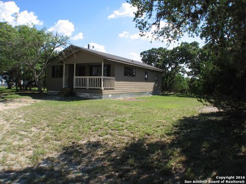 526 Tamarack Dr, Canyon Lake, TX, 78133-2604 | Card Image