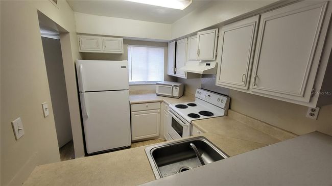 261 - 261 Scottsdale Sq, Condo with 1 bedrooms, 1 bathrooms and null parking in WINTER PARK FL | Image 6
