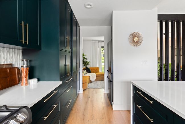7210 Geneva Dr, House other with 3 bedrooms, 2 bathrooms and null parking in Austin TX | Image 17