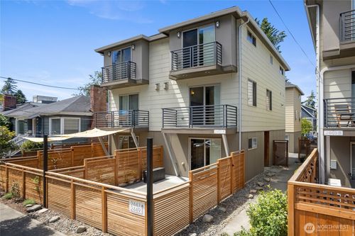 a-2451 55th Ave Sw, Seattle, WA, 98116-2209 | Card Image