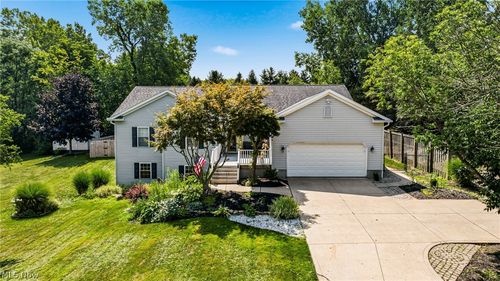 11370 Prouty Rd, Concord Township, OH, 44077-2322 | Card Image