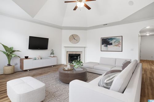 4488 Sierra Ln, GARDENDALE, AL, 35071-4224 | Card Image