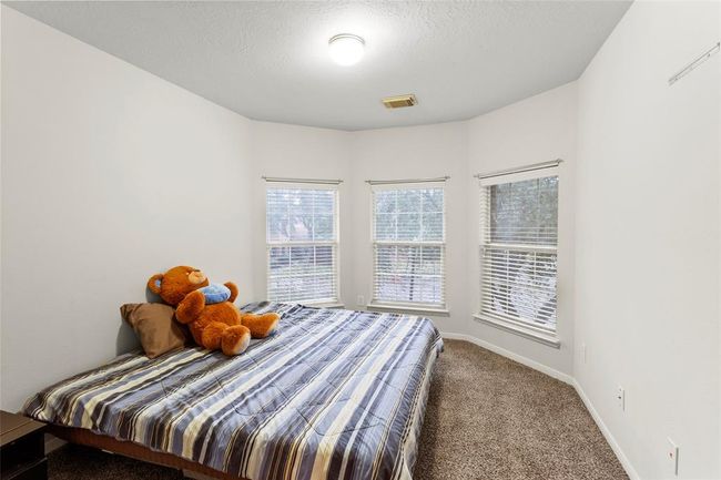 Bedroom 4- faces front yard- 2nd floor | Image 34